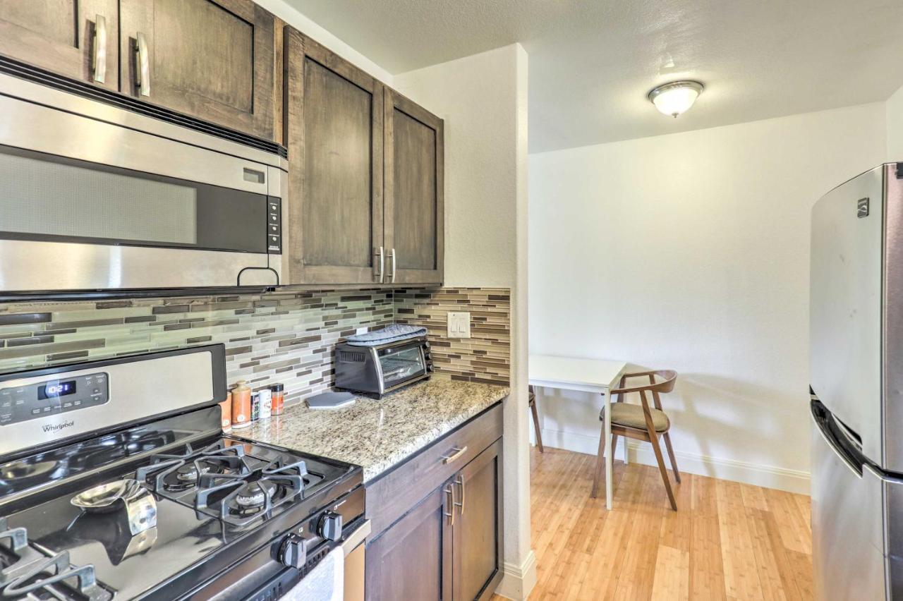 Apartment Sun-lit About 2 Mi To Downtown Austin! *