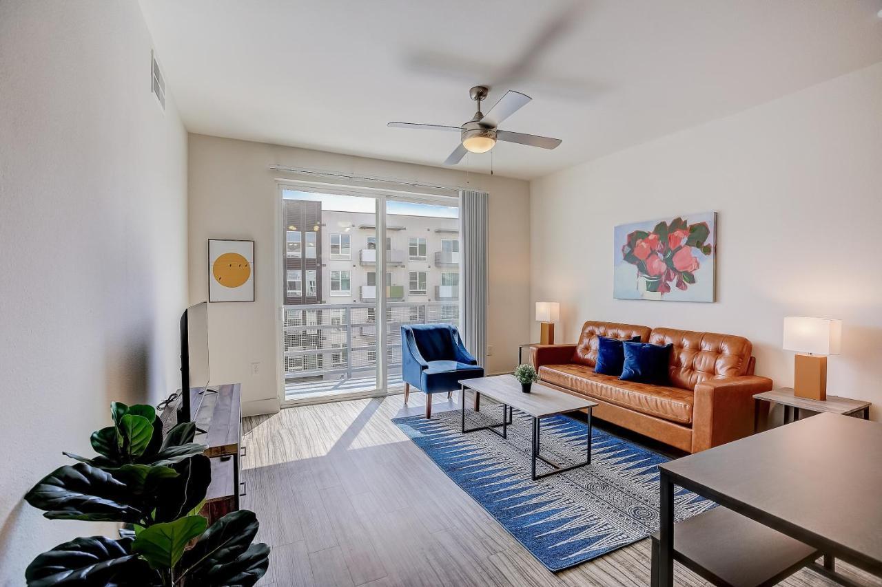 Frontdesk Standard At Domain Northside Apts Apartment *