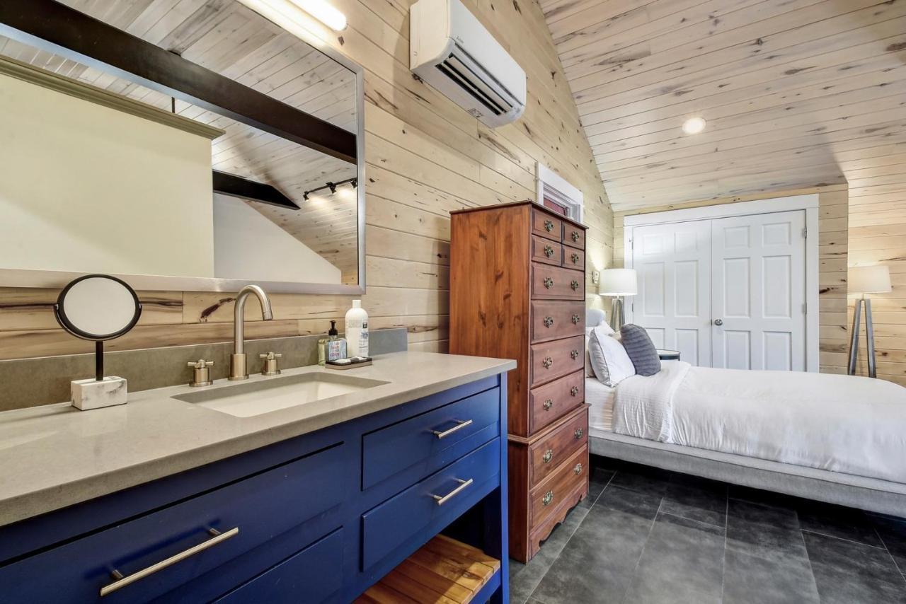 The Soco Studio By Lodgewell - 2 Cute 2 B 4 Gotten Apartment Austin