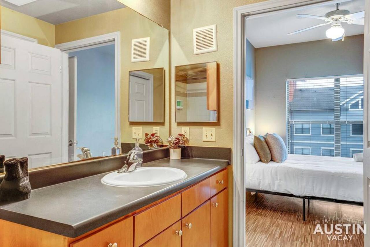 Fun Location Elevator Full Kitchen Laundry *