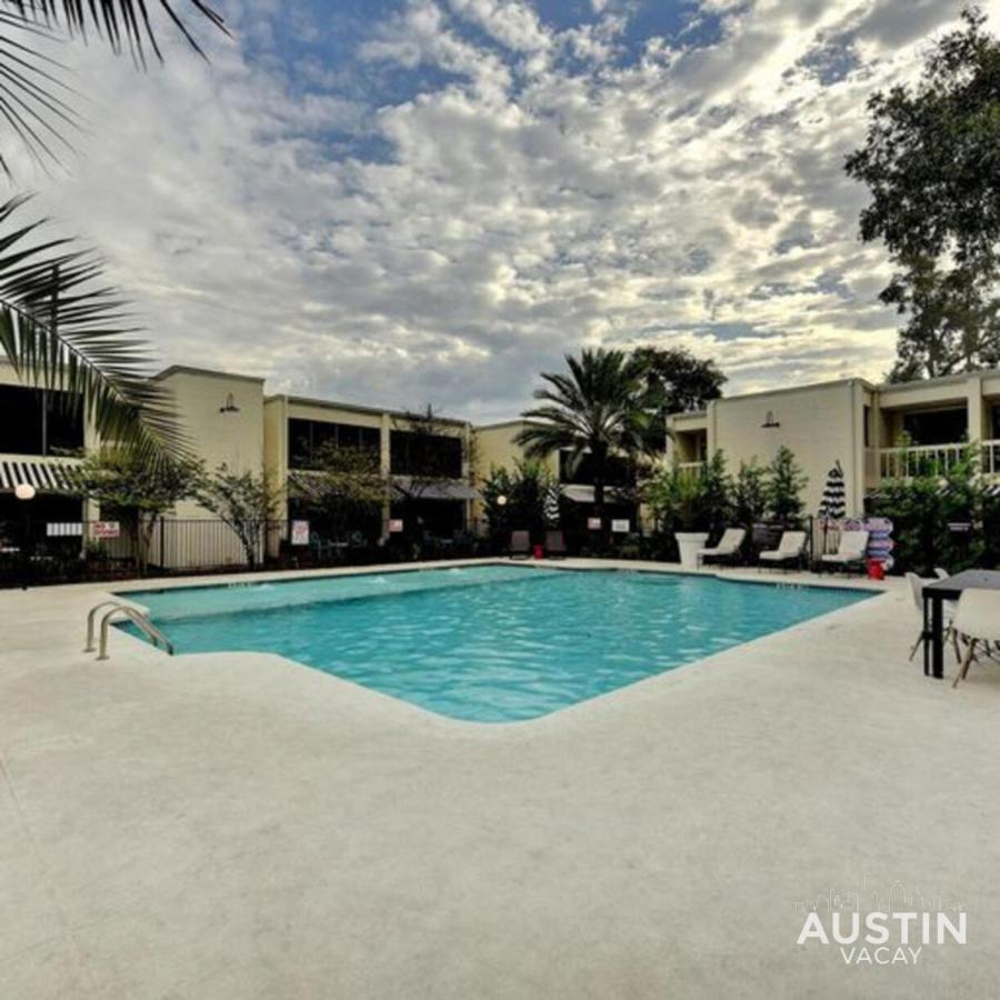 Apartment Amenity Heavy Serene In Convenient Location *