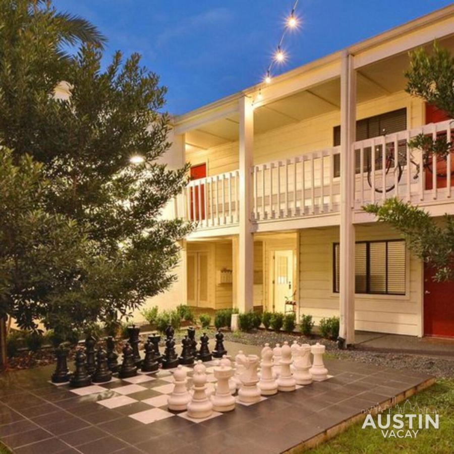 Amenity Heavy Serene In Convenient Location *