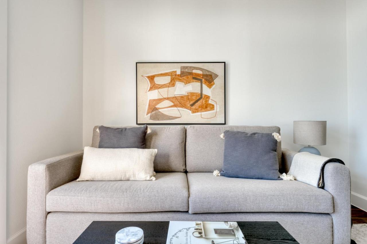 East 1br W Gym Pool Wd Nr Shops Atx-129 Apartment Austin