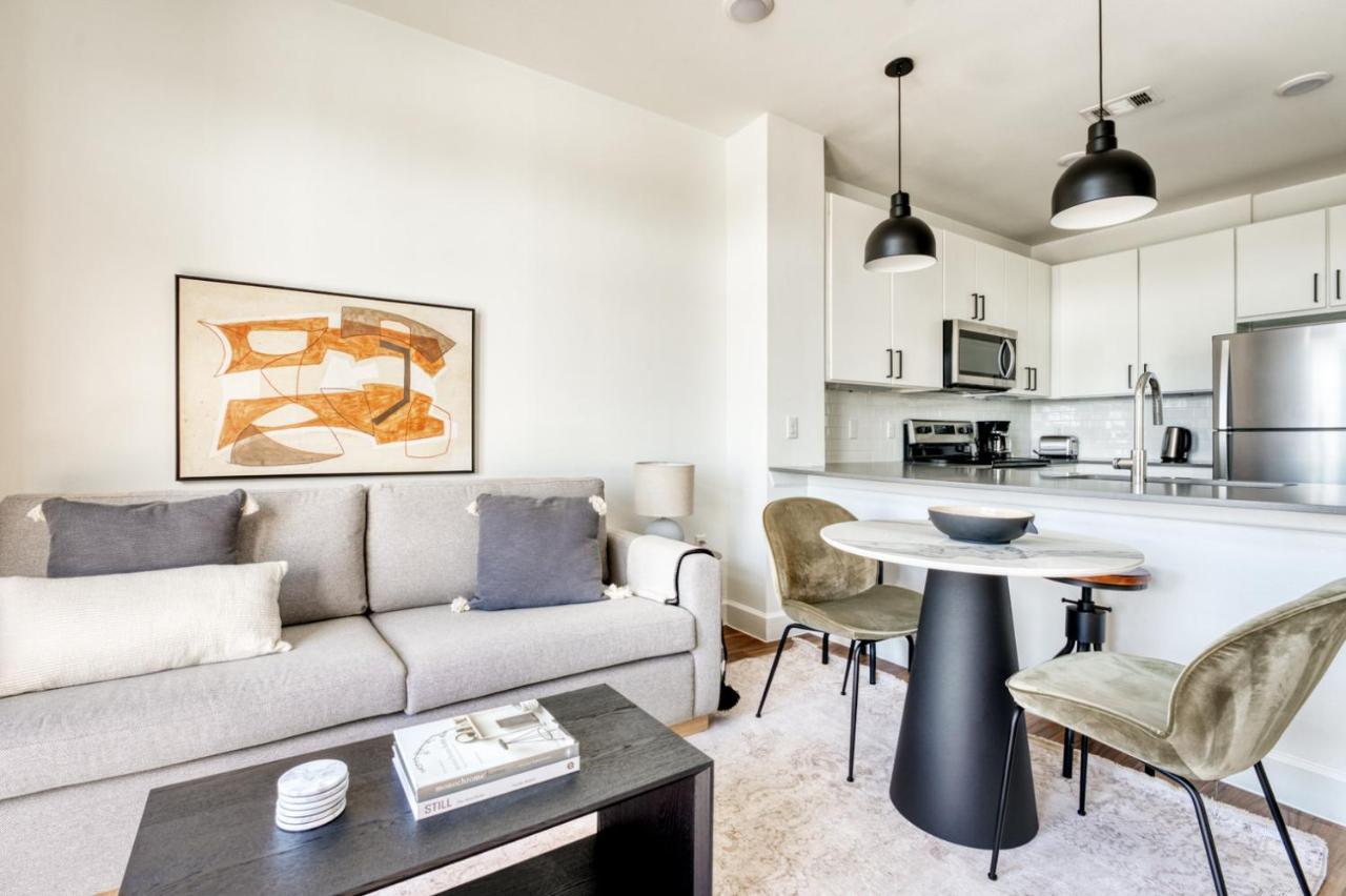 Apartment East 1br W Gym Pool Wd Nr Shops Atx-129 Austin