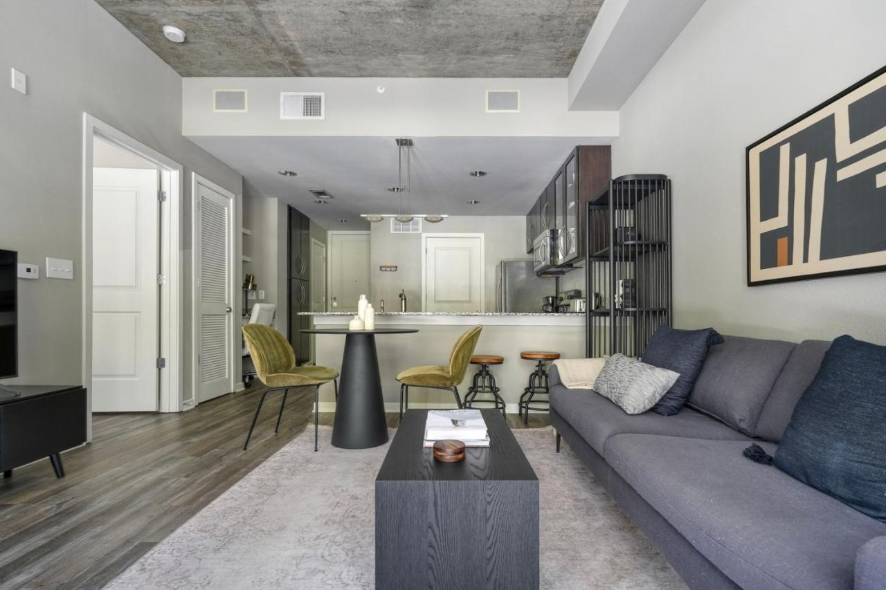 Barton Springs 1br W Wd Gym Pool Nr Town Atx-188 Apartment *