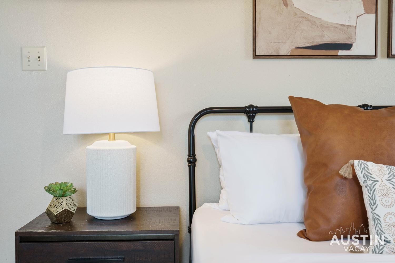 Walk To Zilker Patio W A View Elevated Balcony Holiday home *