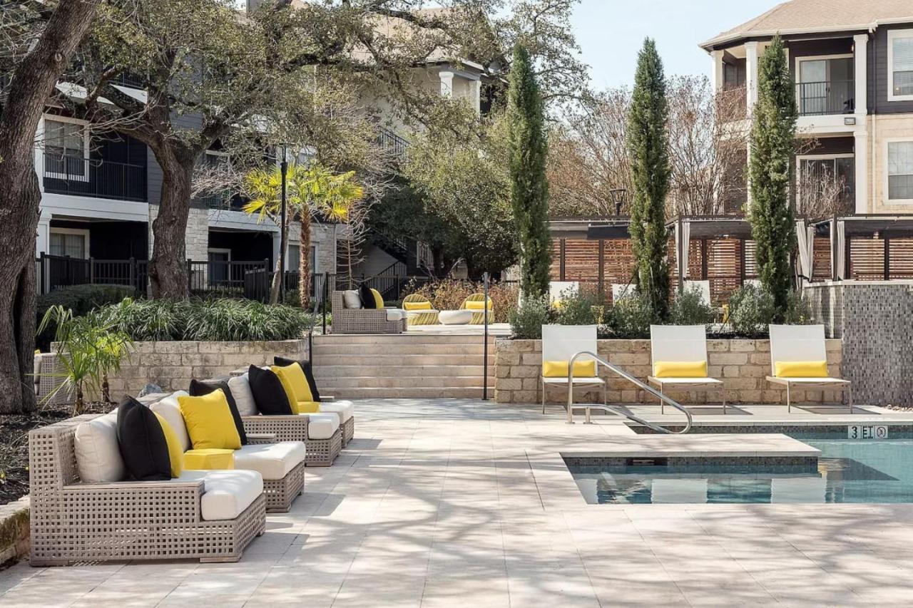 Apartment Luxury 1bedroom With Pool *