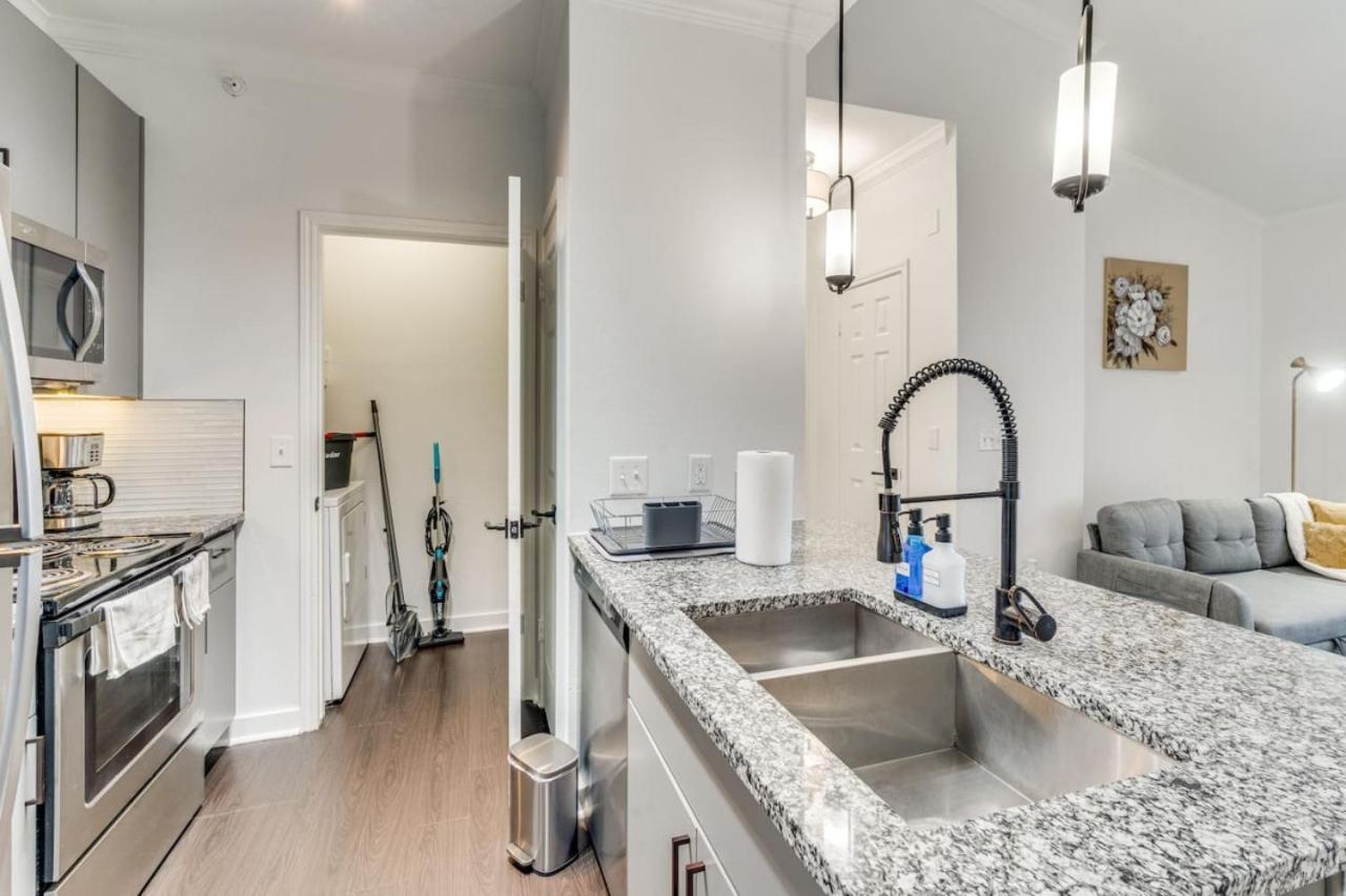 Luxury 1bedroom With Pool *
