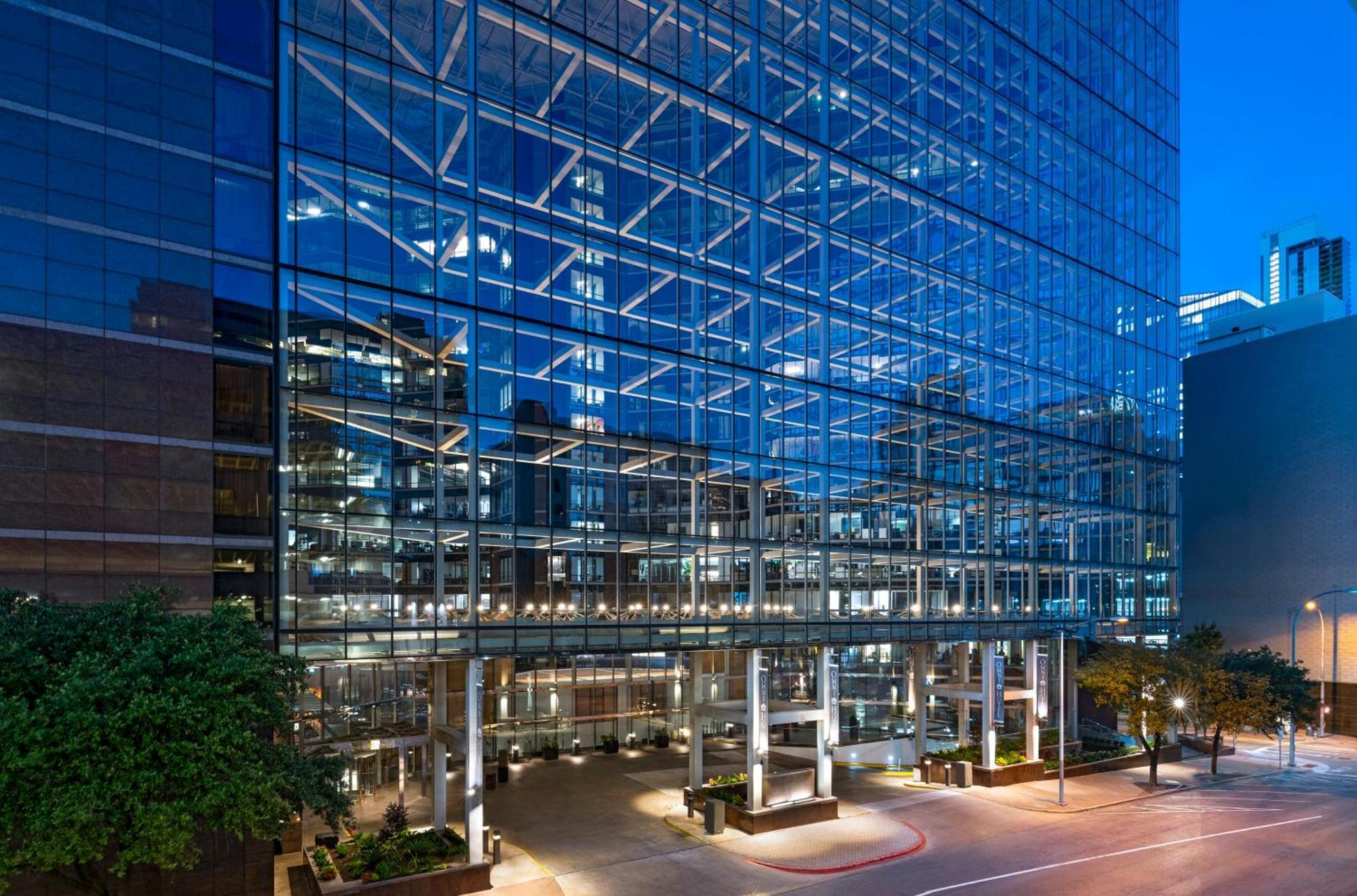 Omni Downtown Hotel 4*