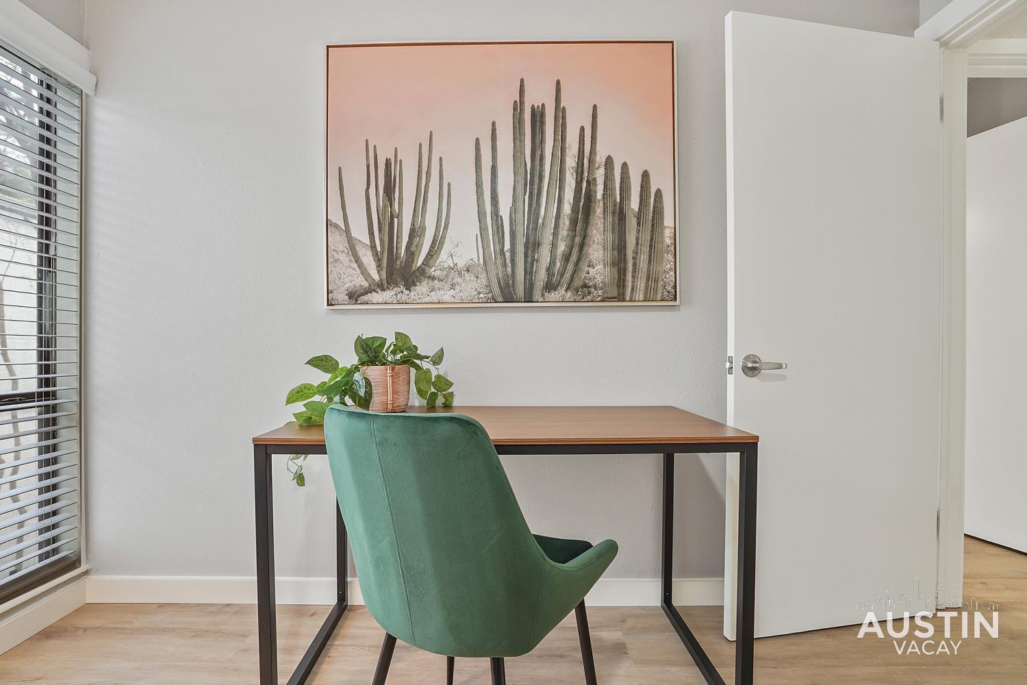 Amenity Heavy Serene In Convenient Location * Austin