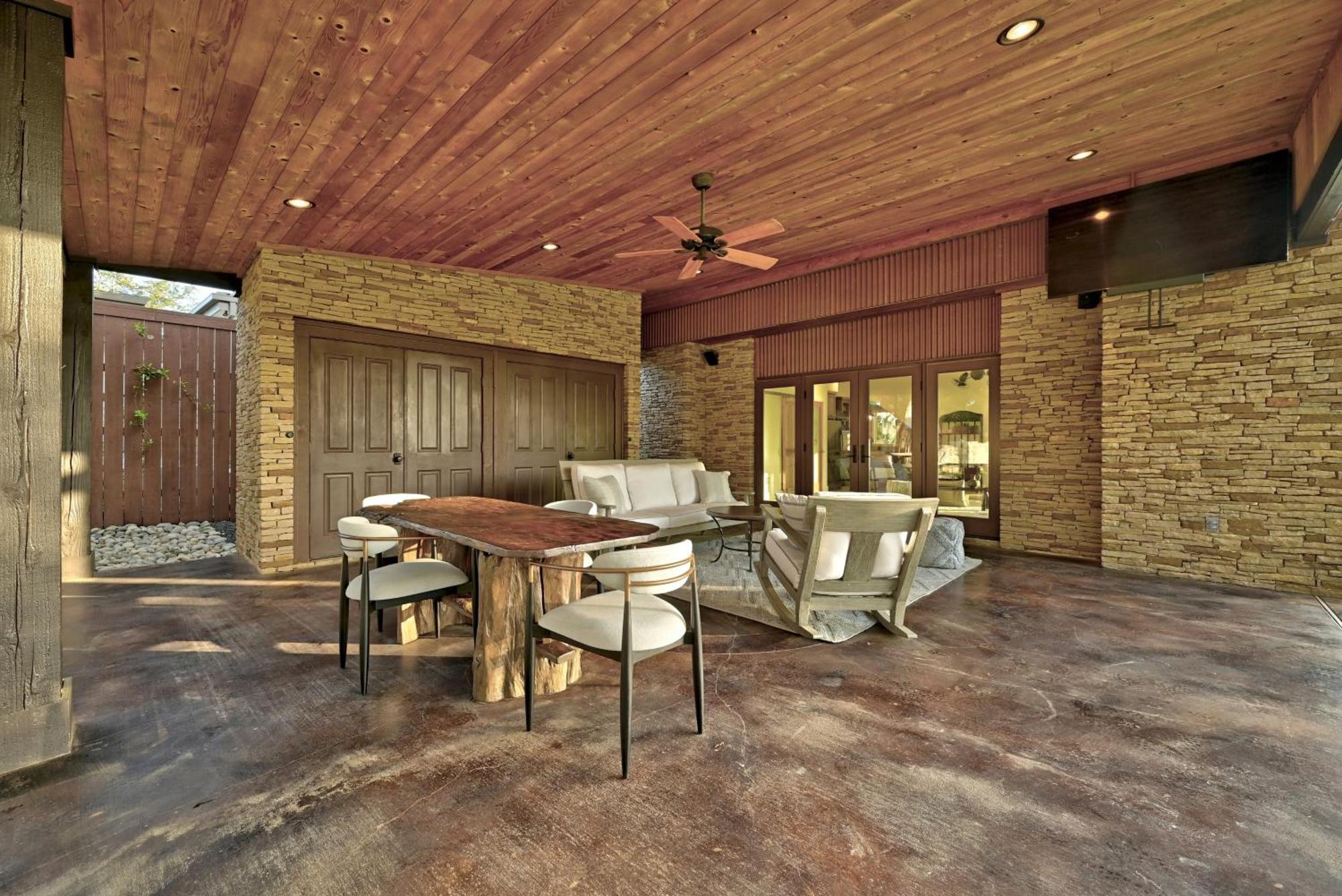 Austinteton's Sunset Cliff On Travis - Private Wedding, Event, Heated Pool, Boat Dock Villa Austin
