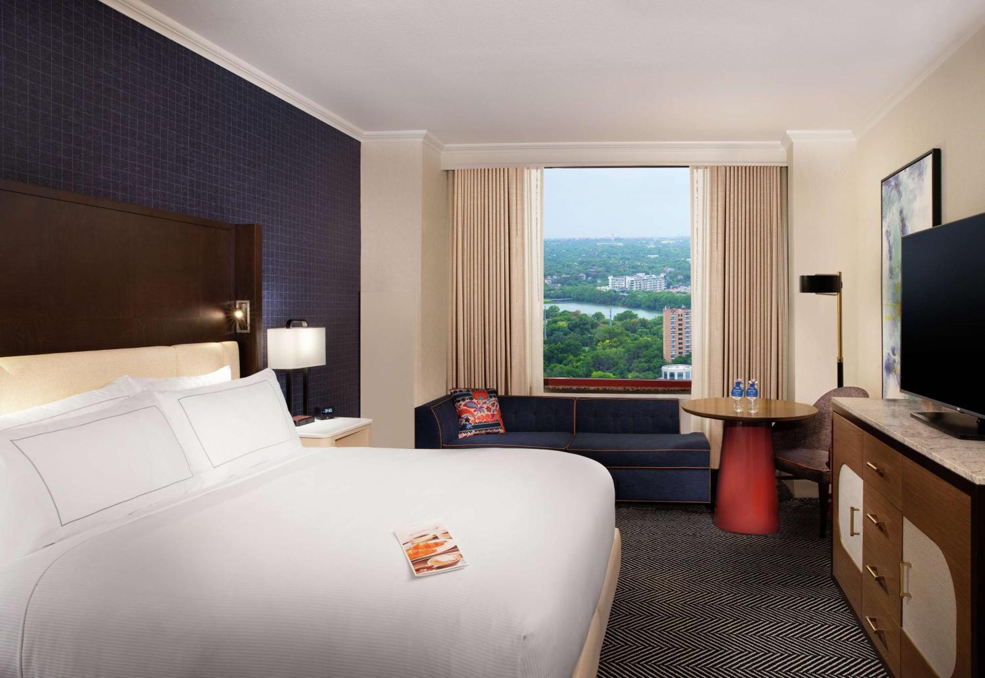Hilton 4*