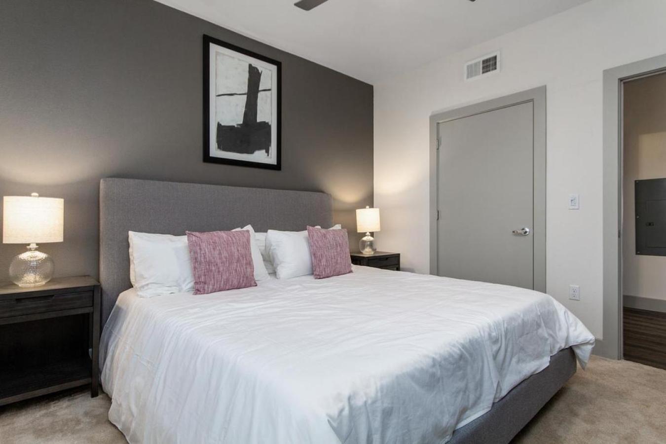 Landing - Modern With Amazing Amenities * Austin