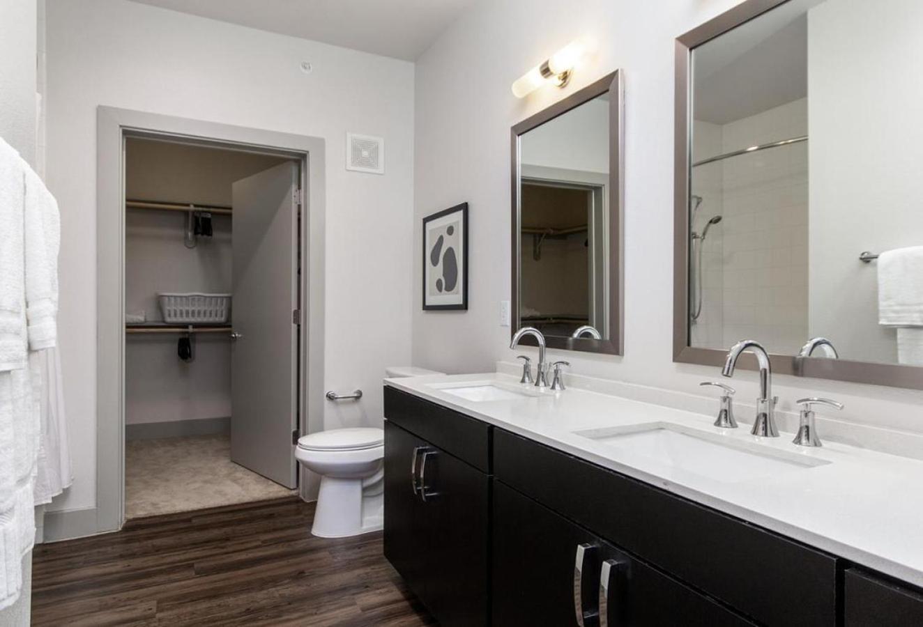 Apartment Landing - Modern With Amazing Amenities Austin