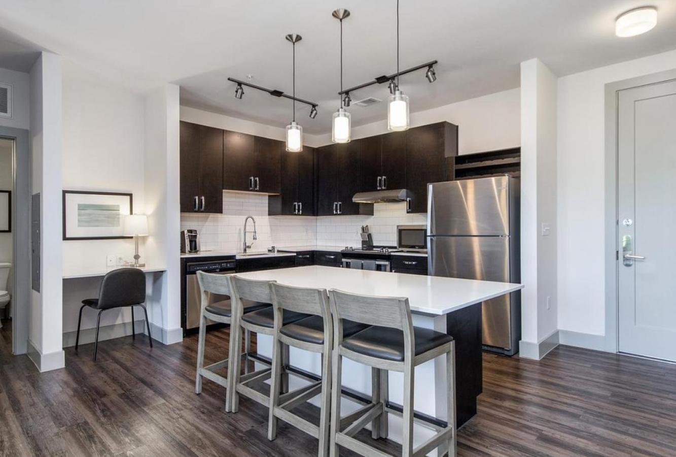 Landing - Modern With Amazing Amenities * Austin