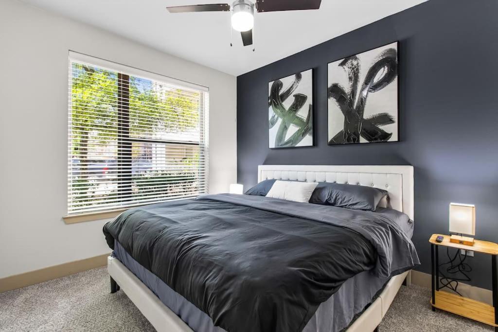 Charming 1br Oasis Kingbed Freeparking Wi-fi Apartment