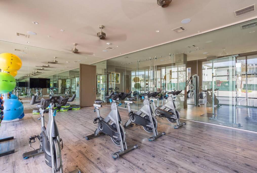 Charming 1br Oasis Kingbed Freeparking Wi-fi Apartment Austin