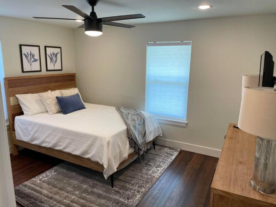 Villa Brentwood De Maria -cowboy Pool & Dog Friendly Austin