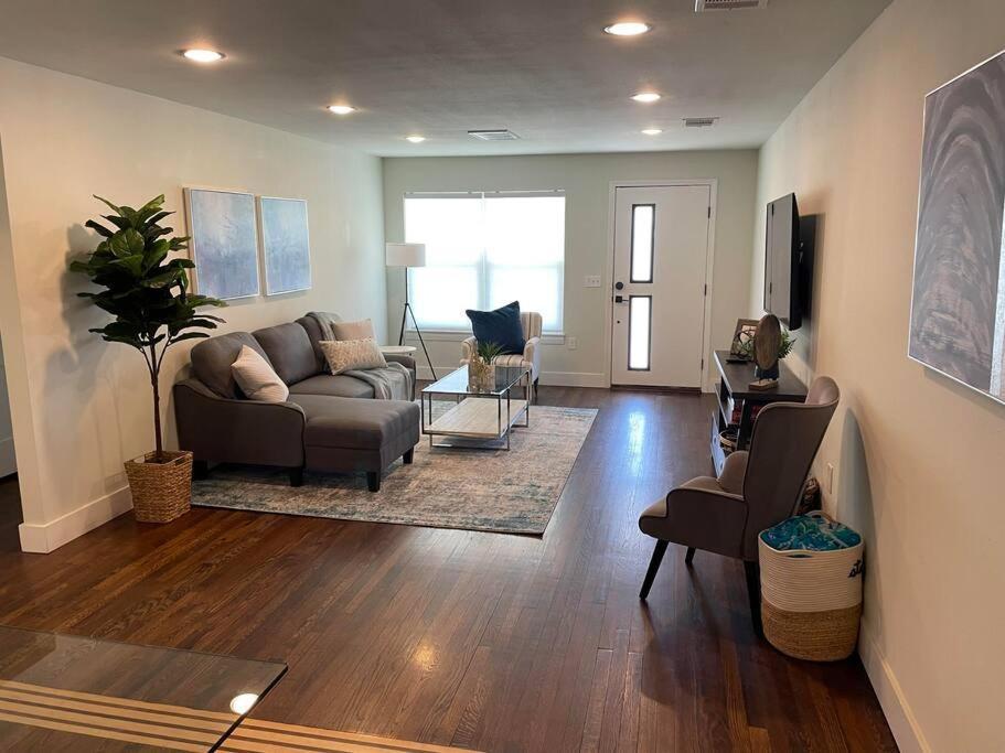 Villa Brentwood De Maria -cowboy Pool & Dog Friendly Austin