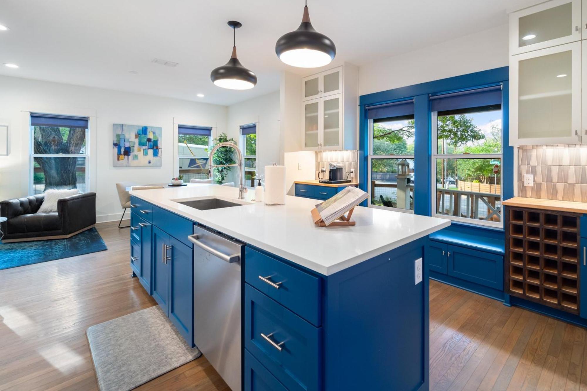 Unique Hideaway 3br 2ba Oak Shaded Holiday home Austin