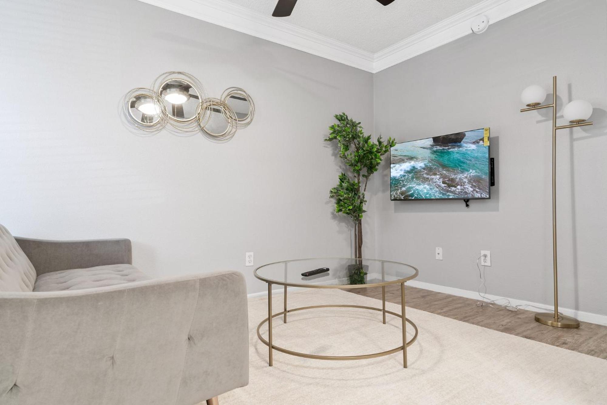 Apartment Luxe 1b In Hyde Park Bbq Pool *