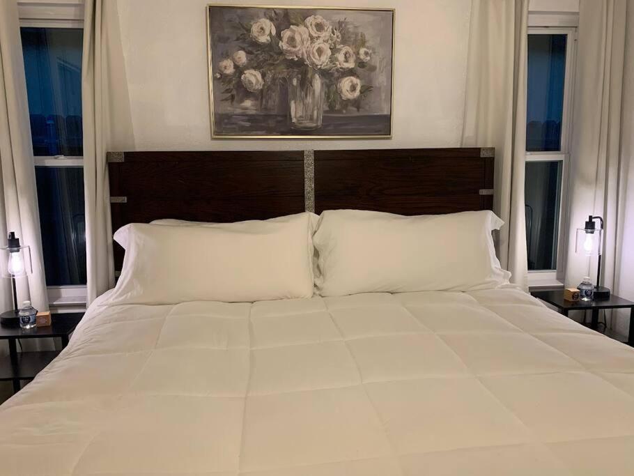 Cozy Walnut Creek In Holiday home *