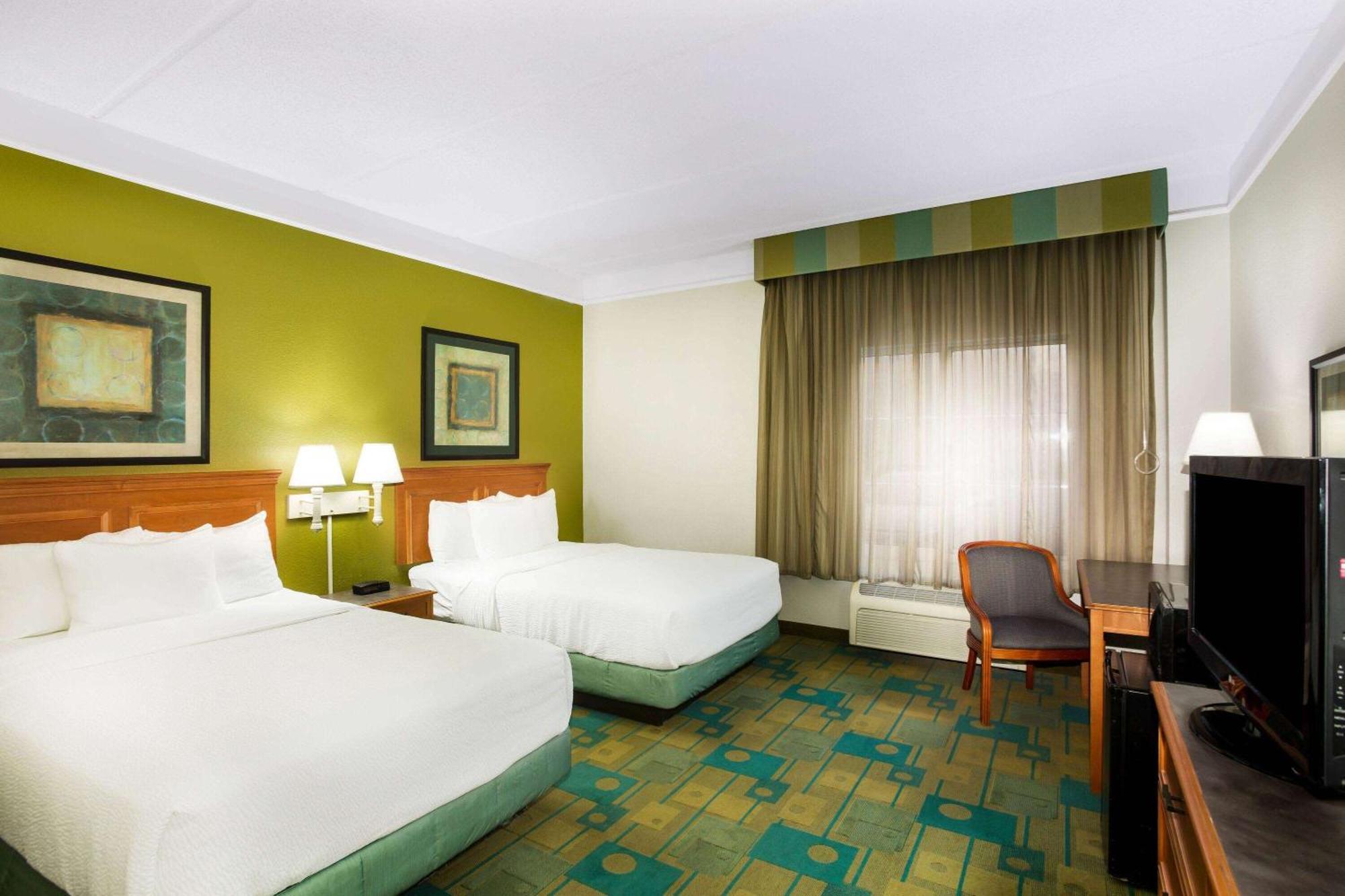 La Quinta By Wyndham Southwest Hotel