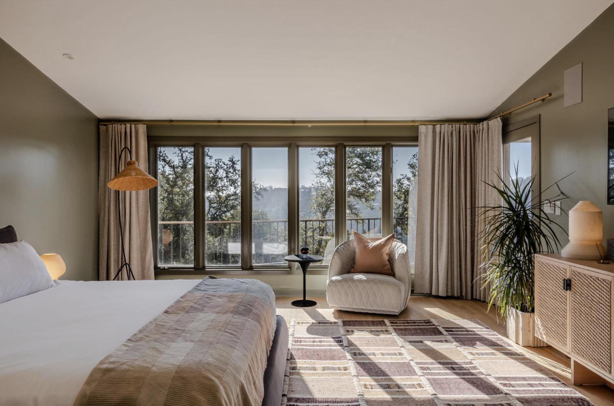 Holiday home Skyline Views With Private Pool And Hot Tub - Brigadoon! *