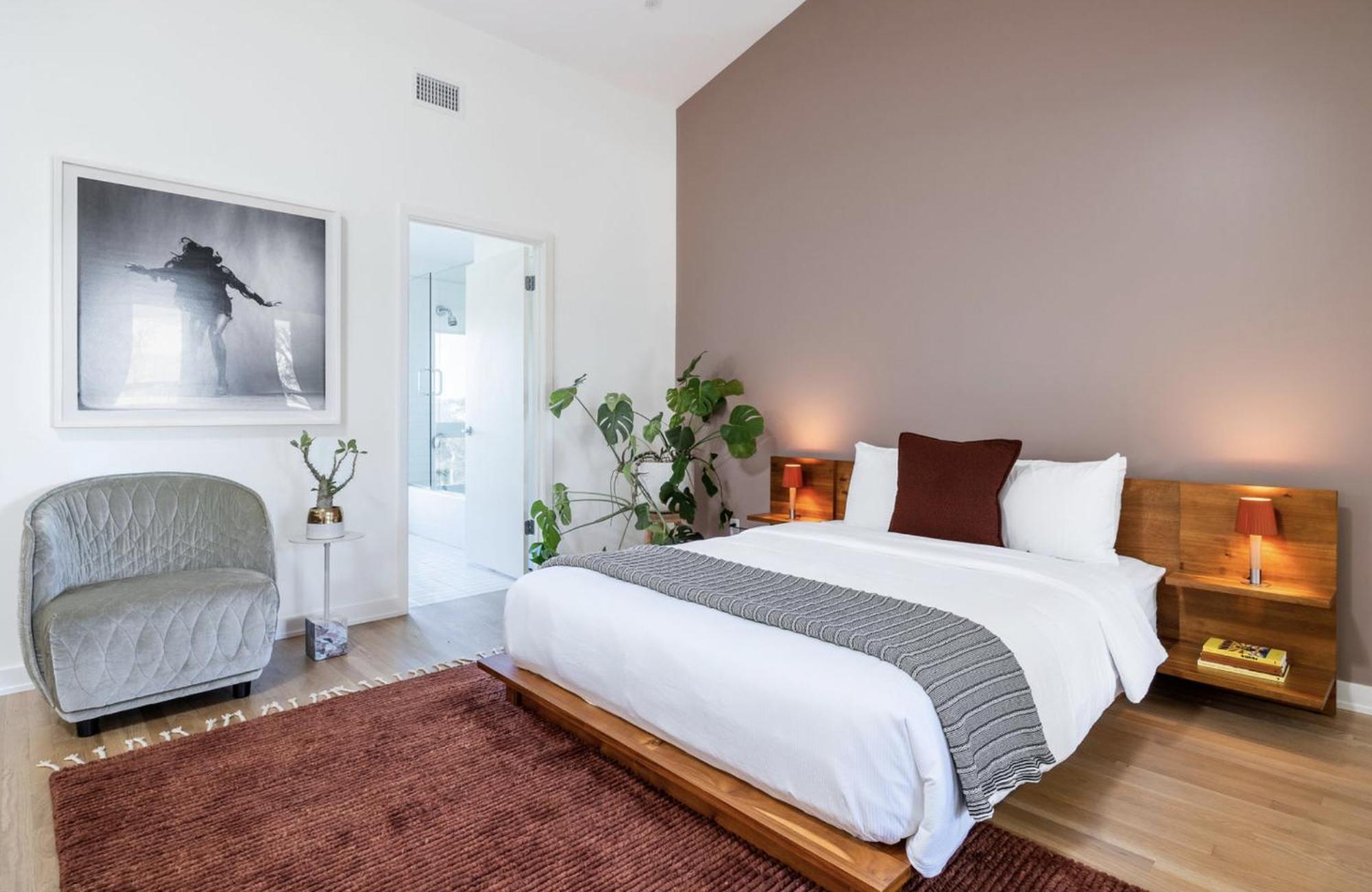 Skyline Views With Private Pool And Hot Tub - Brigadoon! Holiday home *