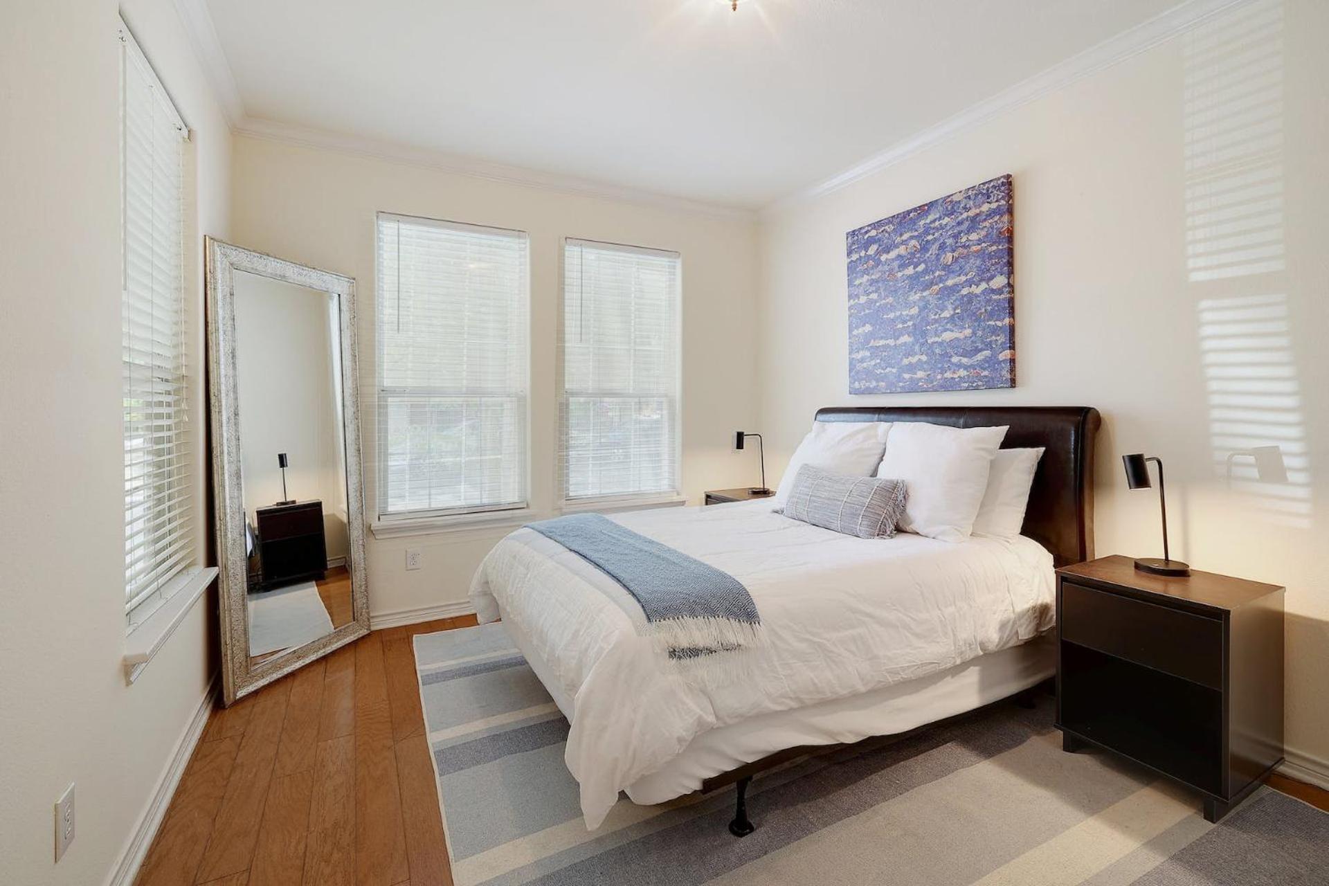Rosey Bouldin Minutes To Dt - Adelaide! Holiday home