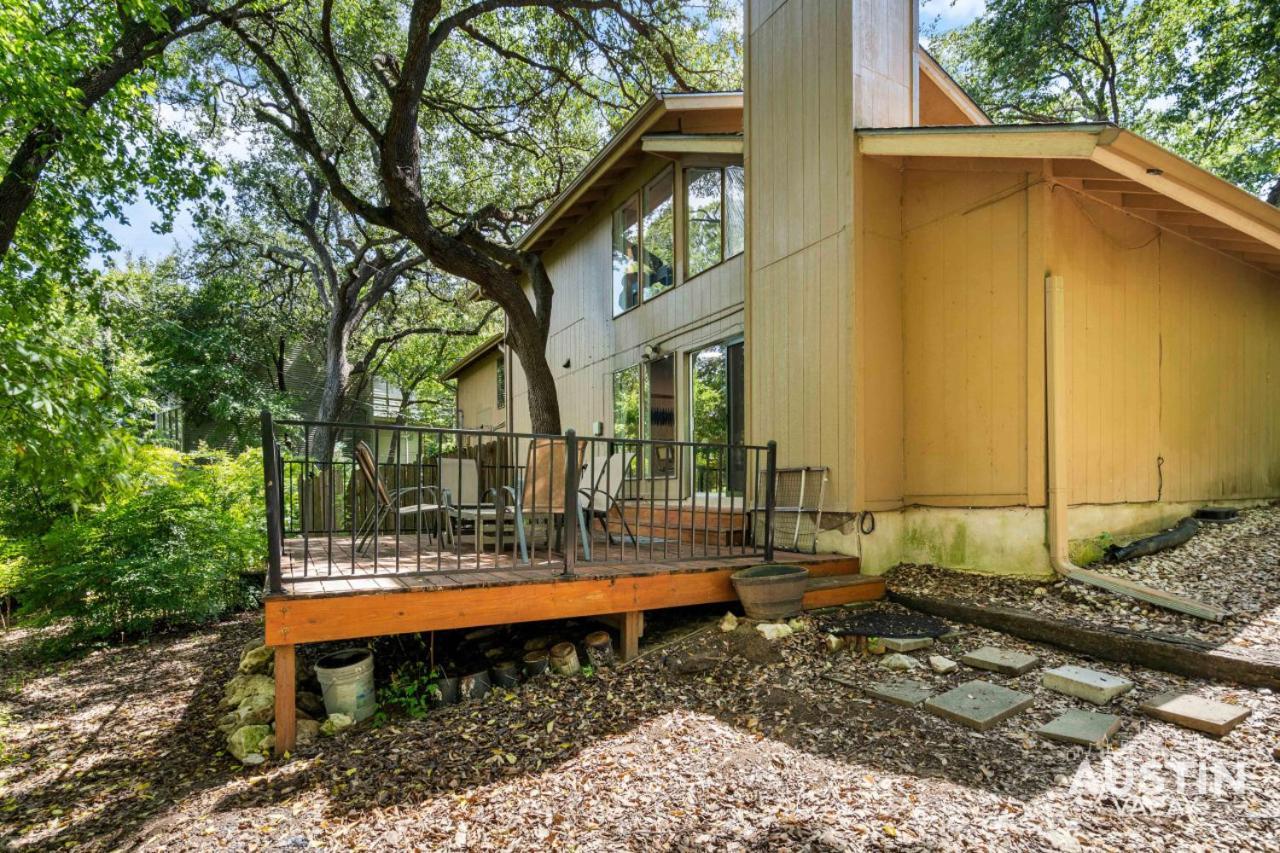Comfortable Living In Atx With Private Deck And Office Austin