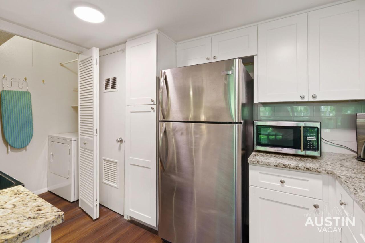 Comfortable Living In Atx With Private Deck And Office * Austin