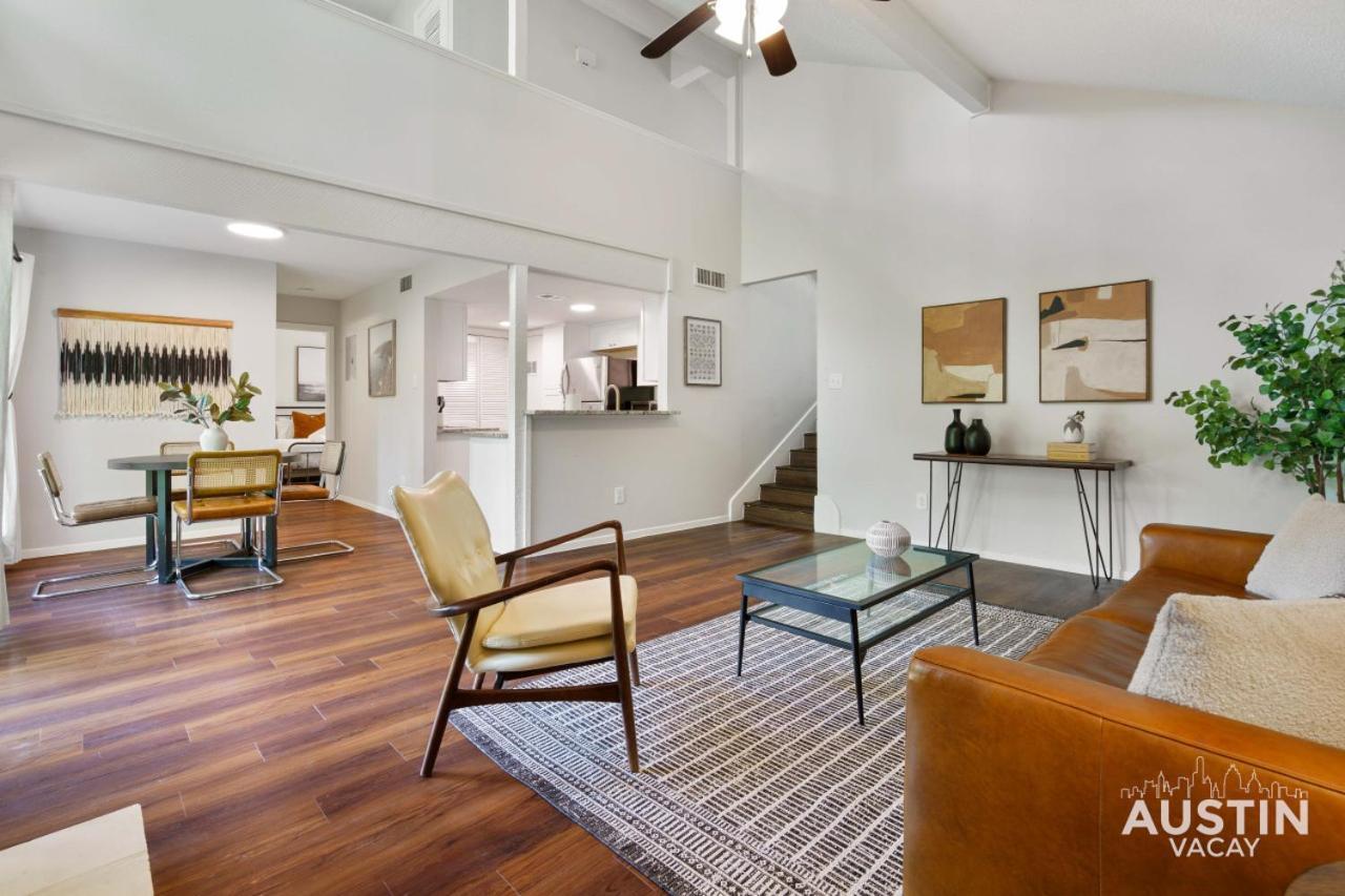 Comfortable Living In Atx With Private Deck And Office * Austin