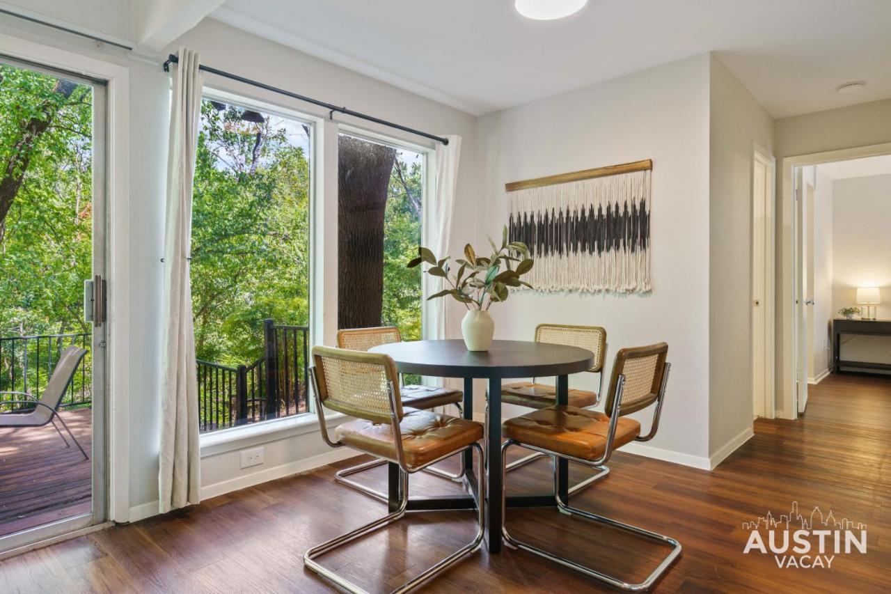 Comfortable Living In Atx With Private Deck And Office Holiday home