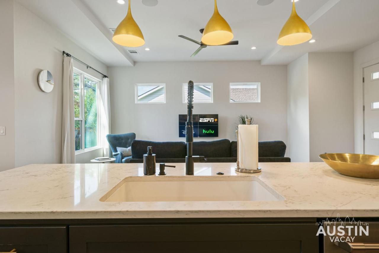 Private Pool Oasis That Is A Spacious Luxe Escape Holiday home Austin
