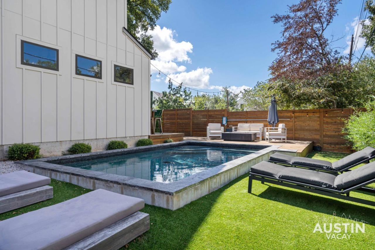 Private Pool Oasis That Is A Spacious Luxe Escape Holiday home Austin