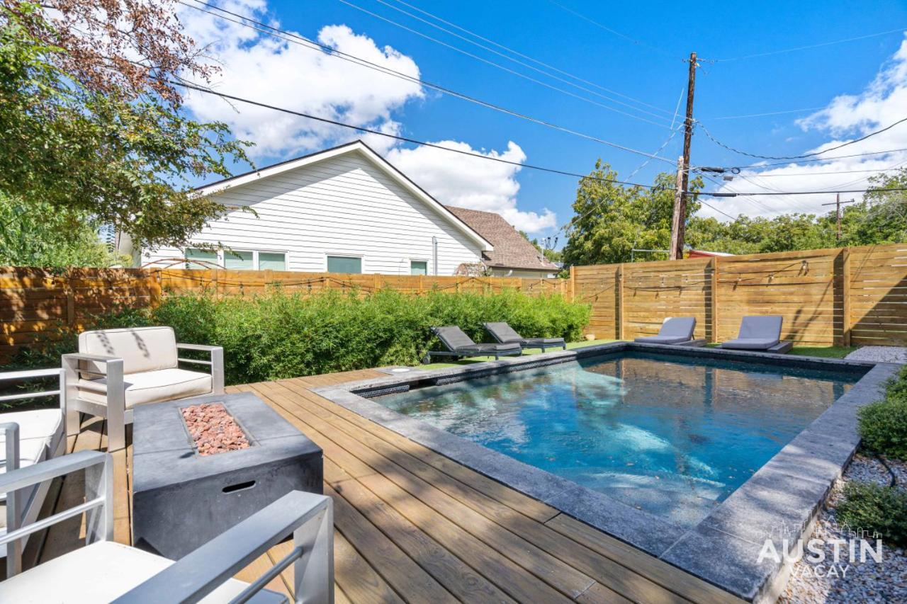 Private Pool Oasis That Is A Spacious Luxe Escape Holiday home Austin