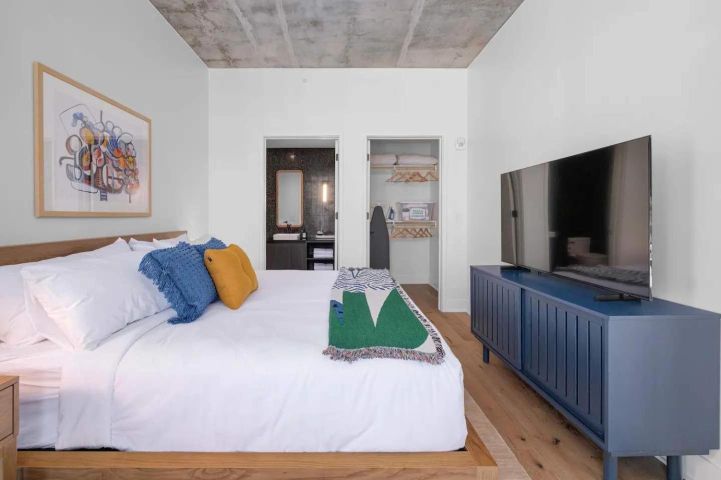 Mcconaughey Heated Pool By Barcle Holiday home Austin