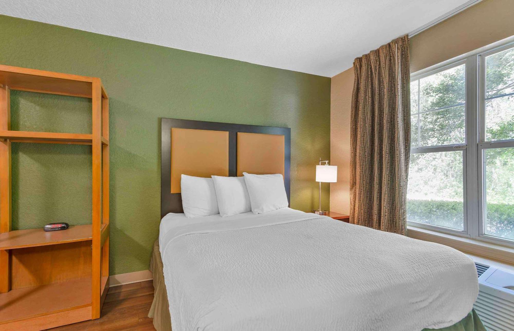 Extended America - - North Hotel 2*