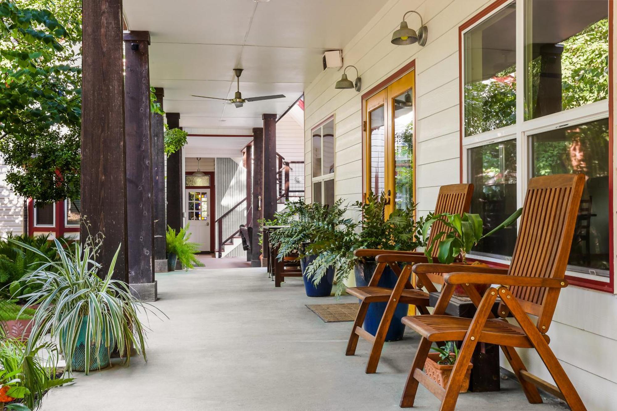 Bed & Breakfast Brava House 3*