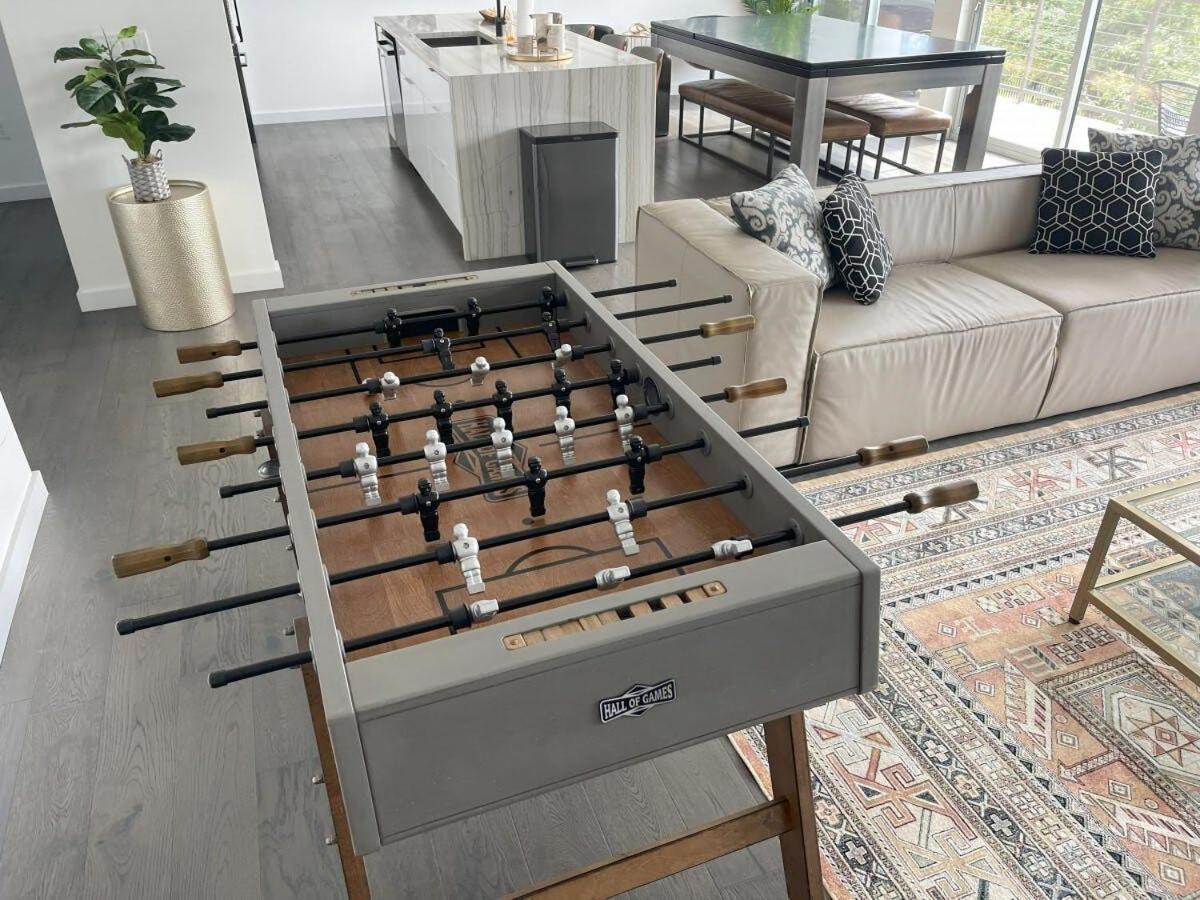 Apartment Tailgate Penthouse 2 Blocks From Ut Stadium *