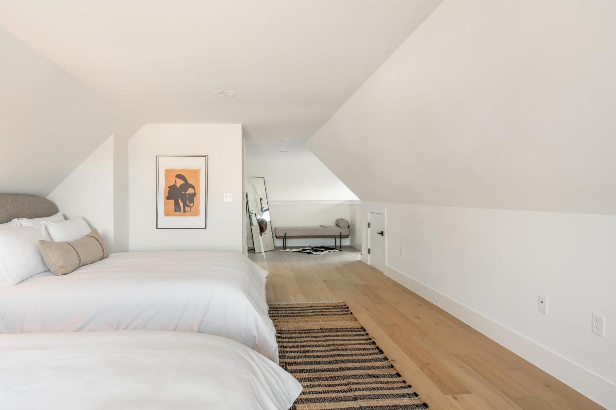 Henley By Avantstay Plunge Pool Incredible Patio * Austin