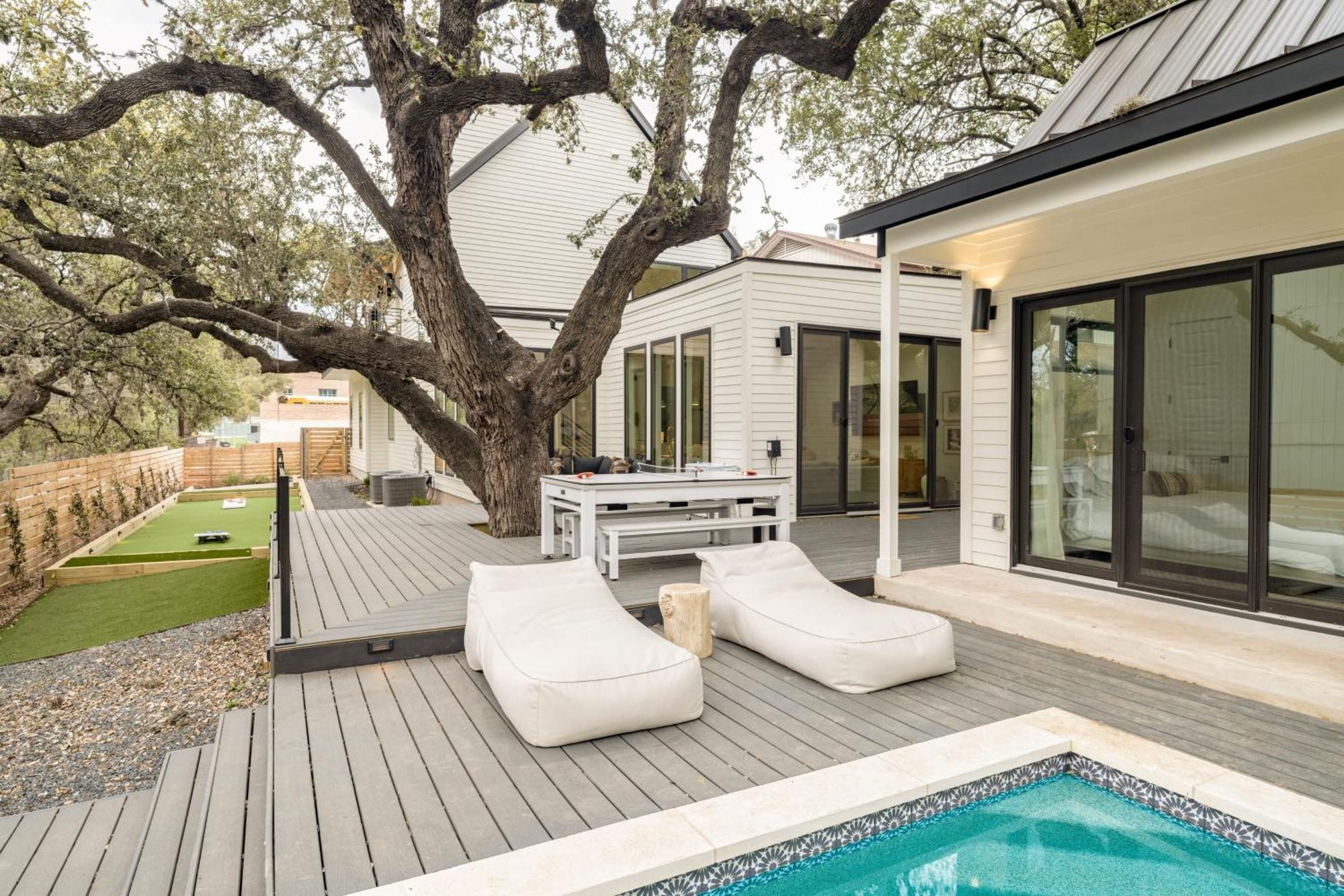 Henley By Avantstay Plunge Pool Incredible Patio Holiday home Austin