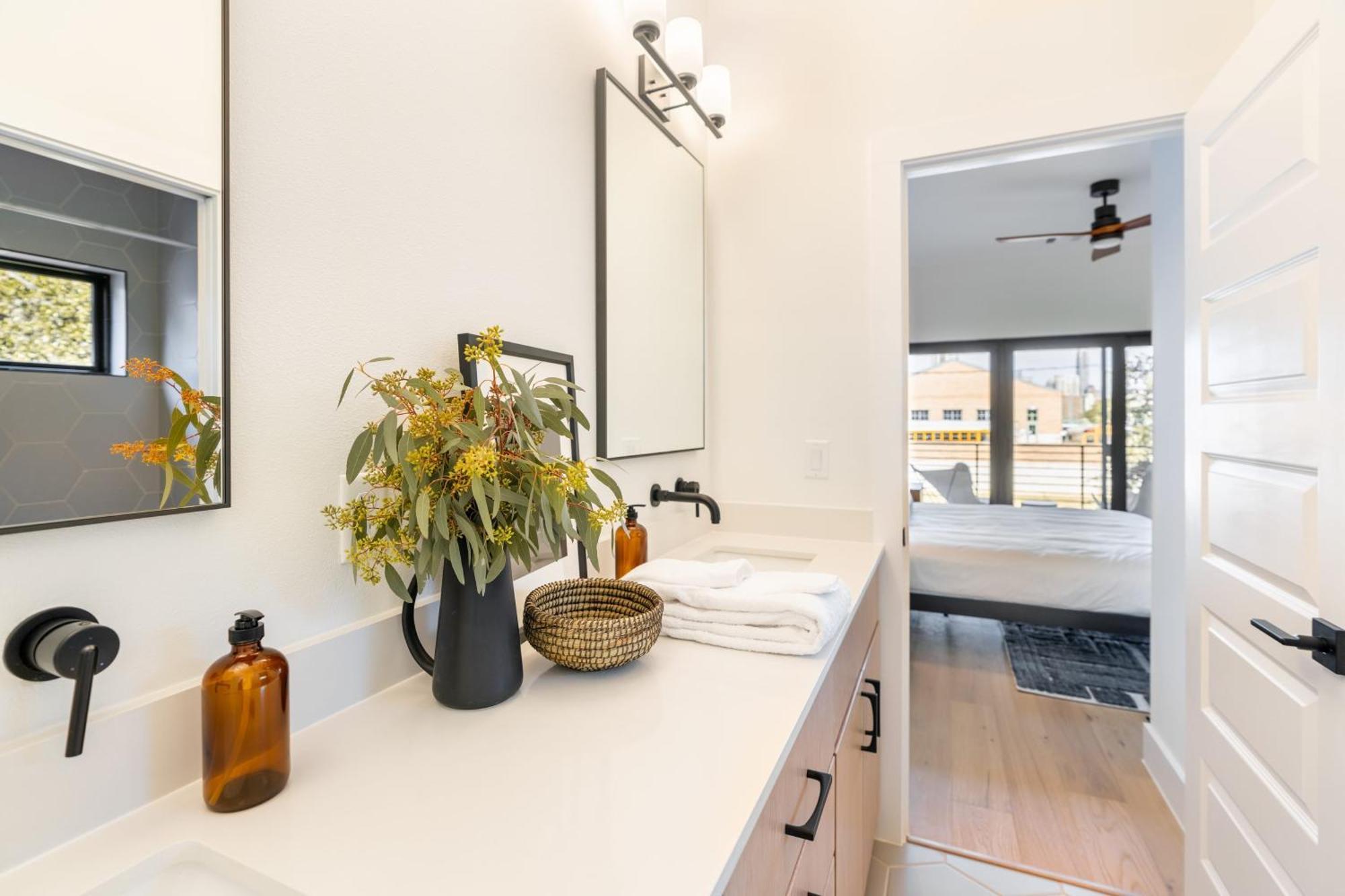 Henley By Avantstay Plunge Pool Incredible Patio *