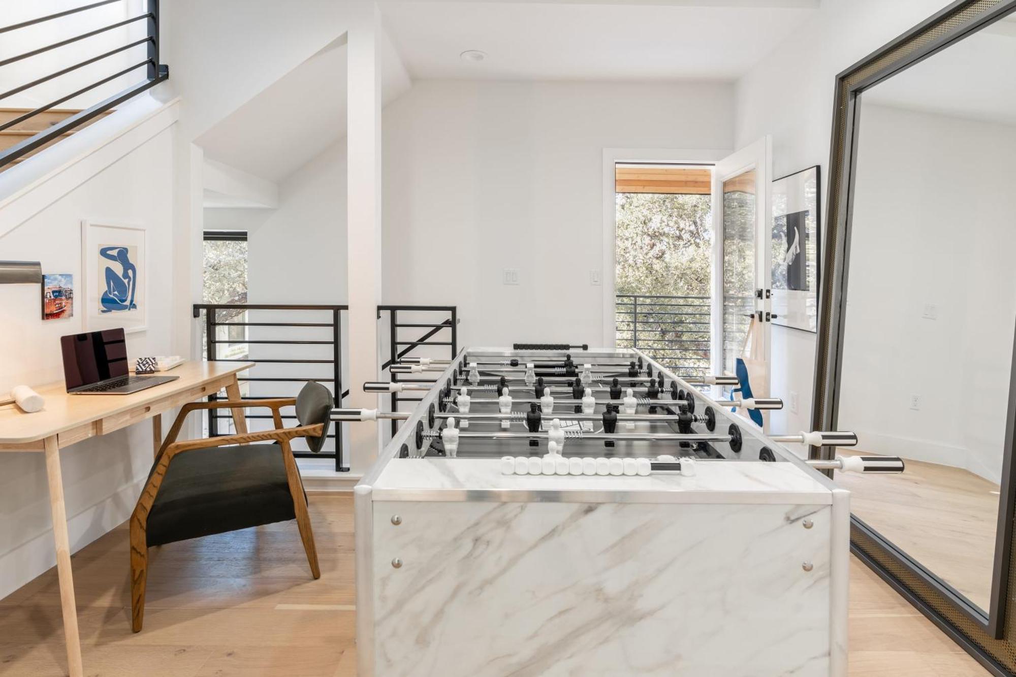 Henley By Avantstay Plunge Pool Incredible Patio * Austin