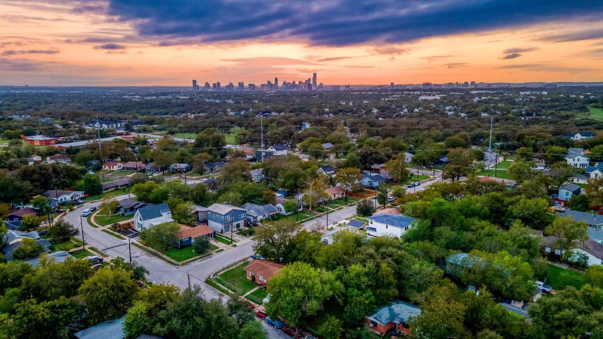 Clyde By Avantstay Great For Longer 12 Min To Downtown * Austin
