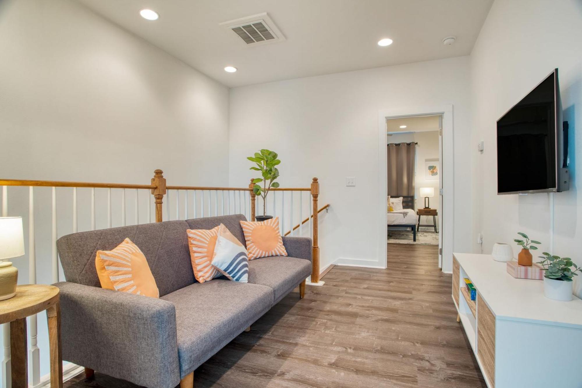 Clyde By Avantstay Great For Longer 12 Min To Downtown *