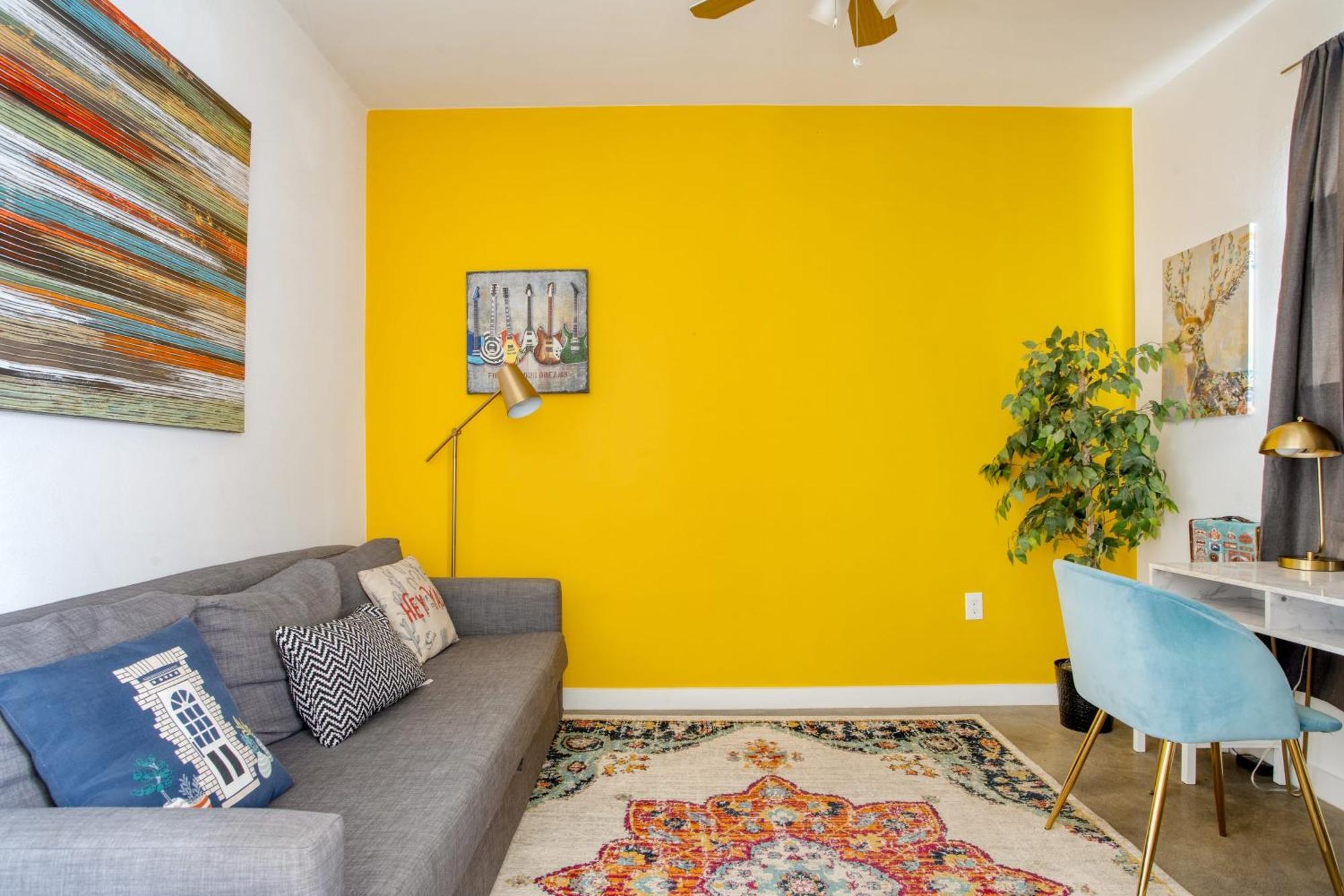 Clyde By Avantstay Great For Longer 12 Min To Downtown Holiday home Austin
