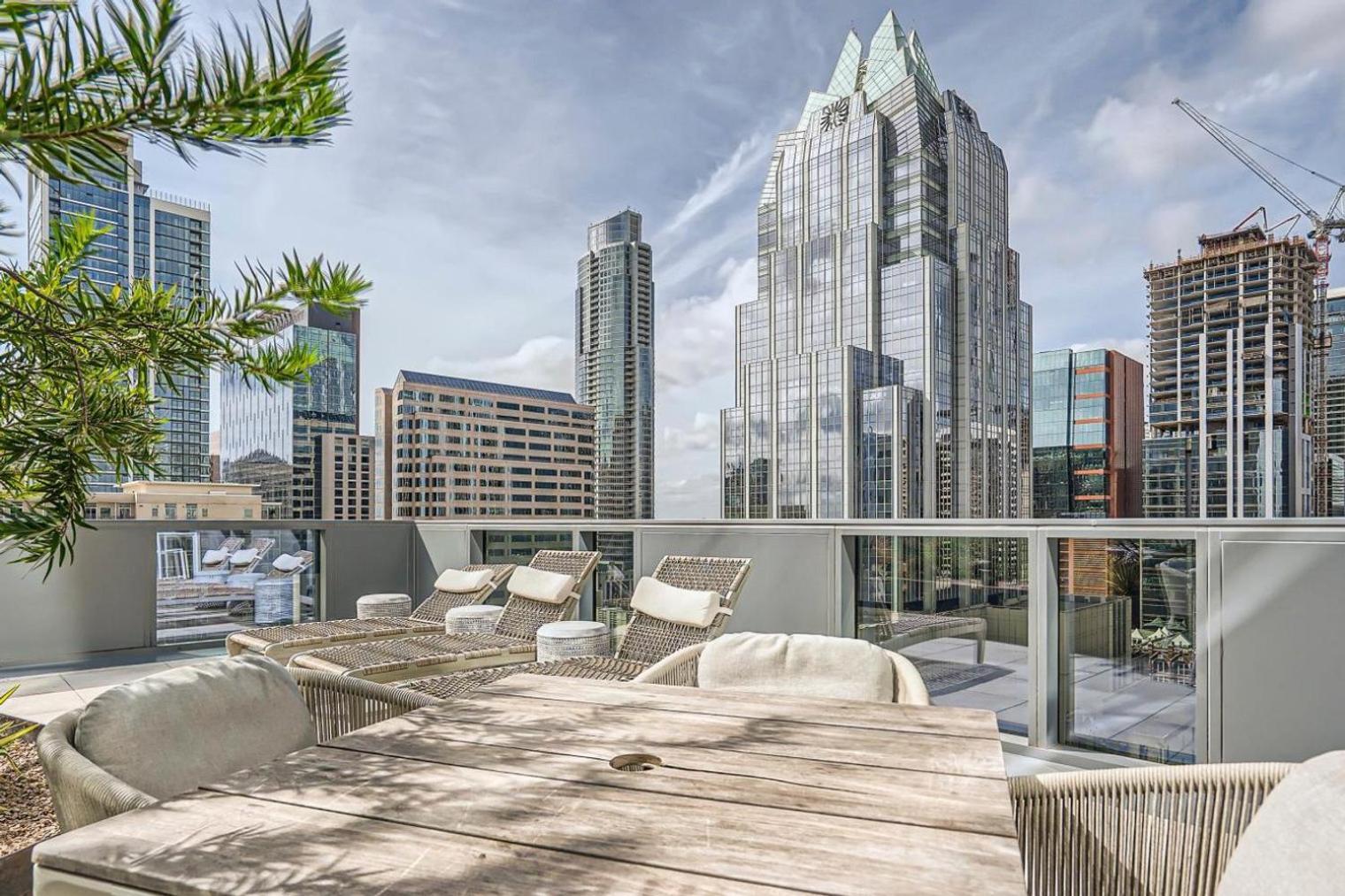 Blueground Downtown Pool Ac Nr Capitol Atx-290 * Austin