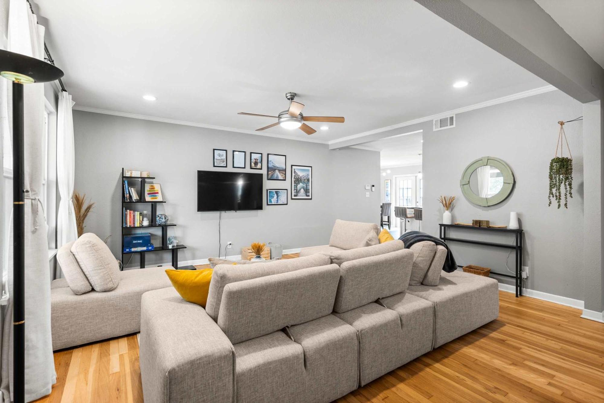 Historic Charmer Comfortable Walkable Holiday home